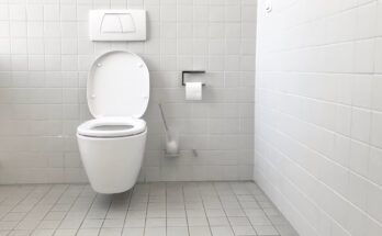 Malá toaleta – veľký problém so zariaďovaním? Nemusí to tak byť!